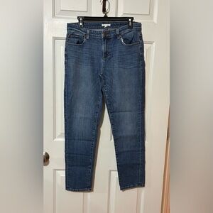 Eileen Fisher Jeans Women's Size 8 Medium Wash Denim Tapered Leg 30x28 Stretch